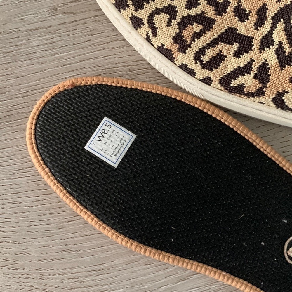 Rothy's Camo Cat 'The Sneaker' slip on W8.5 animal print washable - Picture 5 of 15
